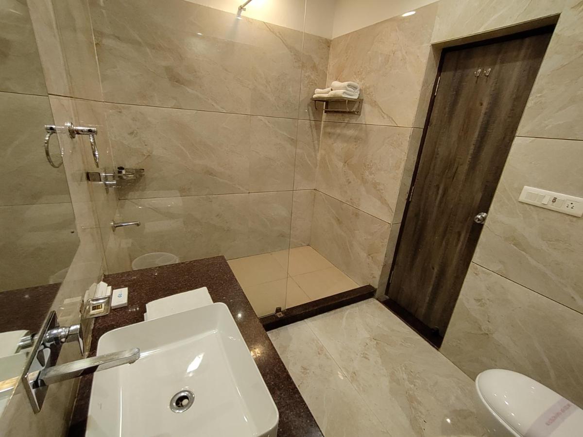 La Savanna By Dl Hotels & Resorts รามนาการ์ ภายนอก รูปภาพ